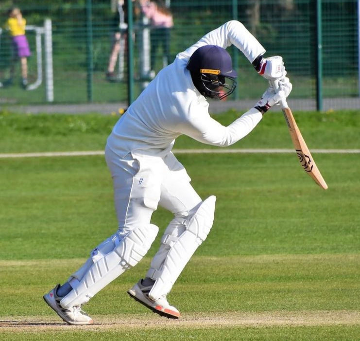 Classic Black Cricket Bat